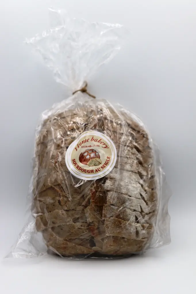 Pain au Caroube